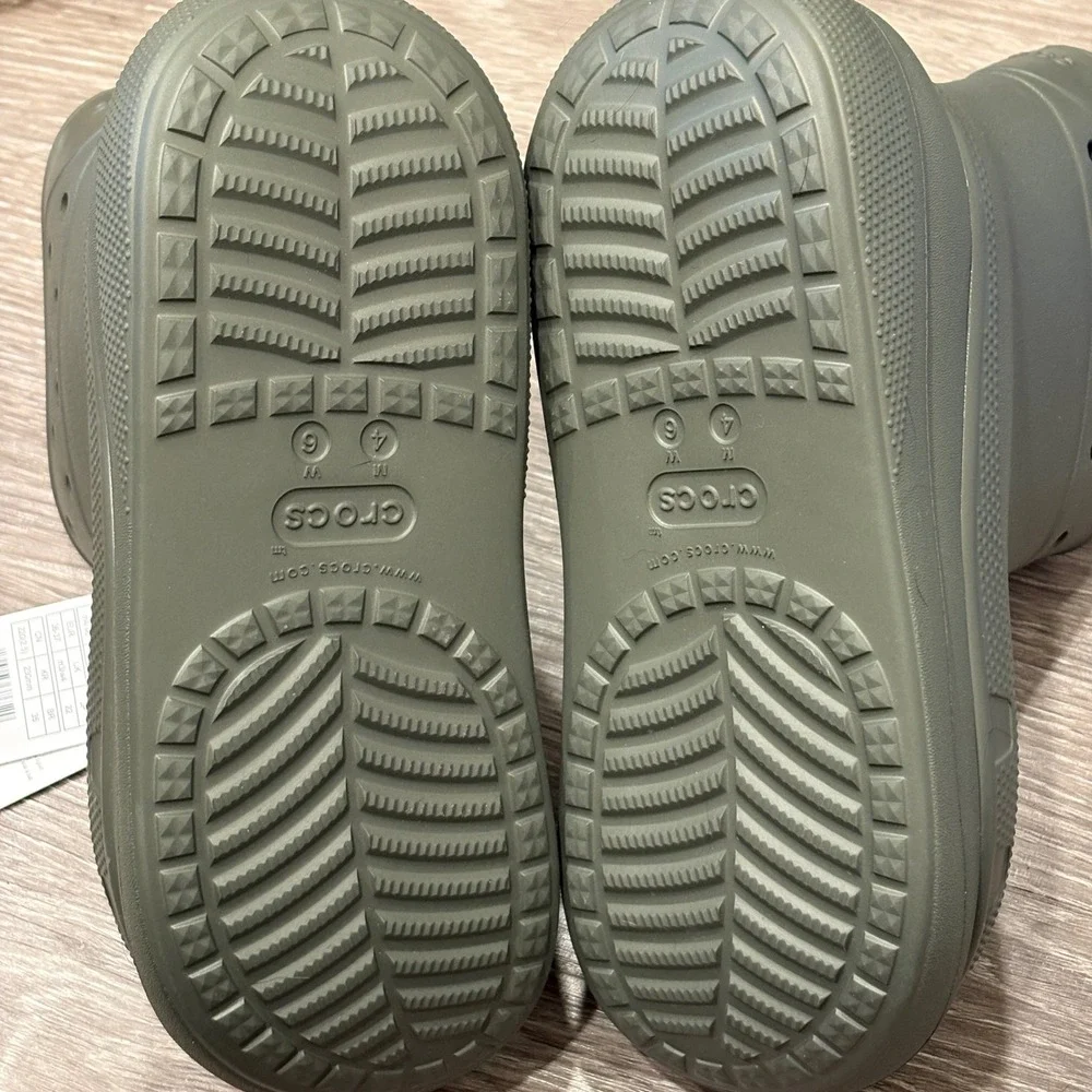 Crocs Crush Boot Dusty Olive Green Platform Waterproof Rain Boots Gorpcore 6 NEW